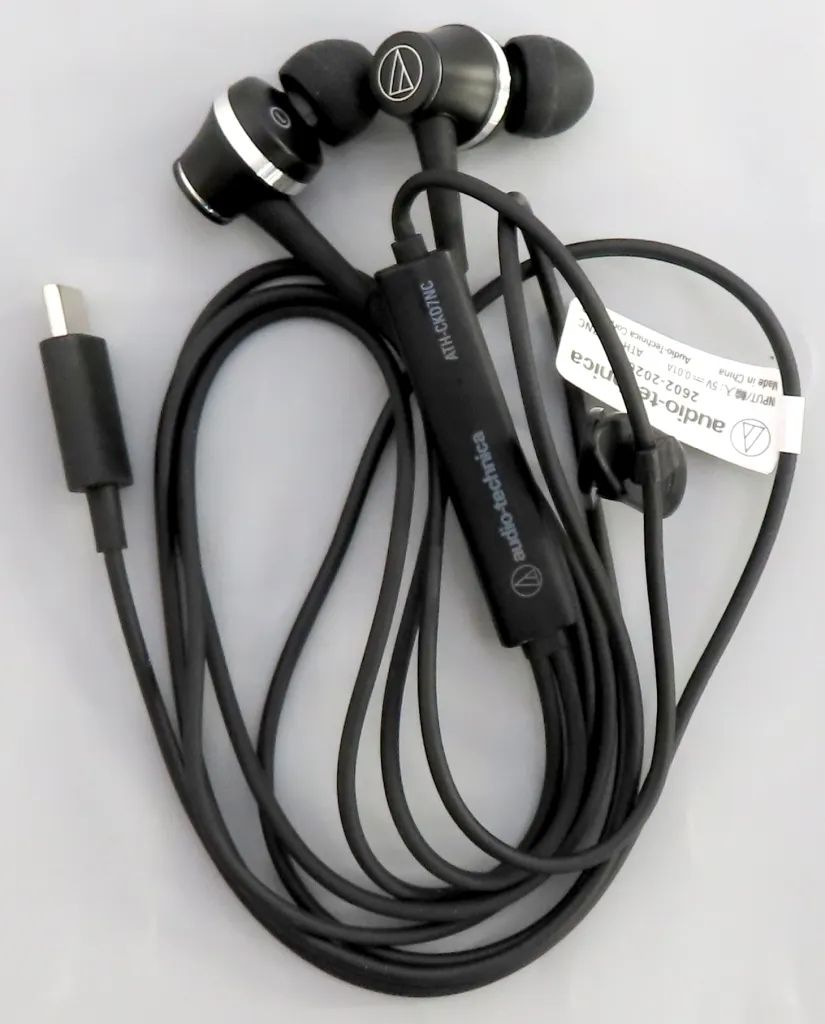 【中古】ヘッドフォン audio-technica ノイズキャンセリングUSB Type-C用イヤホン (ブラック) [ATH-CKD7NC BK]