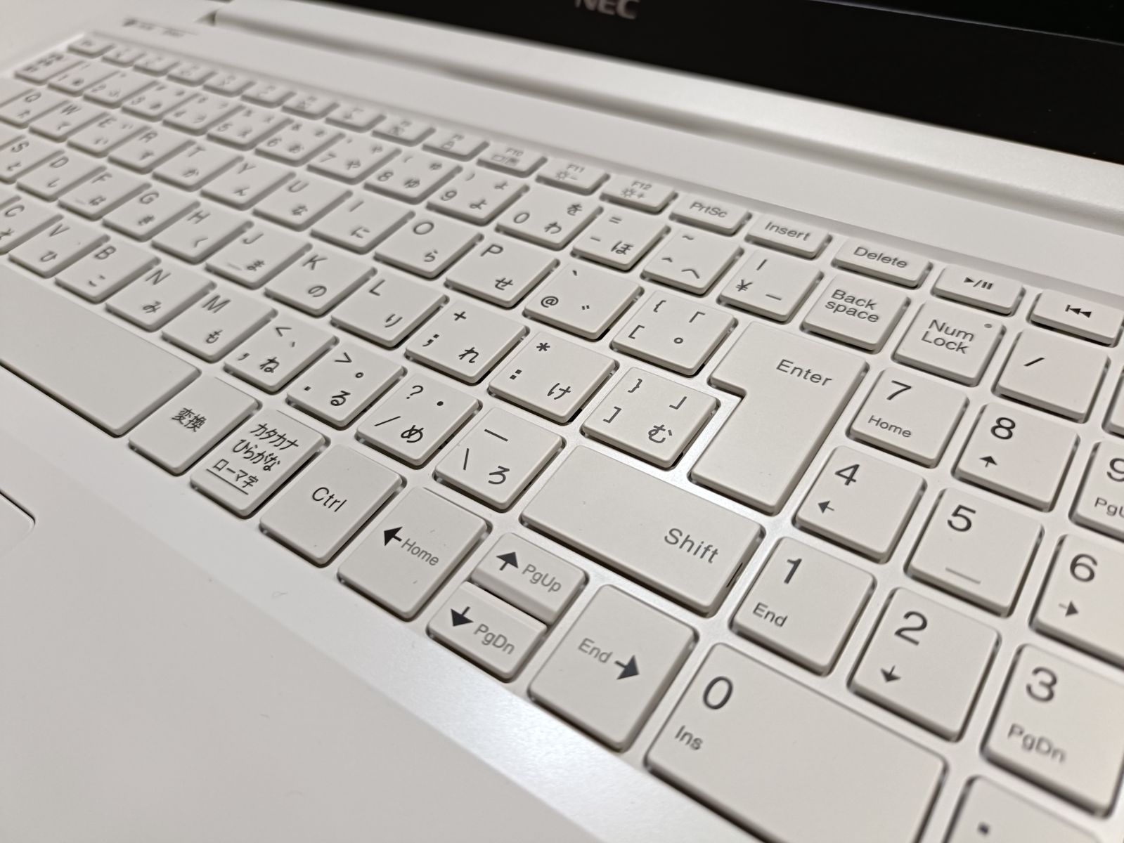 2024年製 Windows11 NEC SSD256GB(NVMe) メモリ8GB 第11世代 Celeron