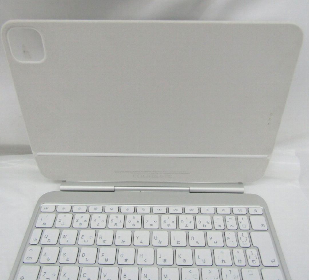 11インチ iPad Pro M5/M4 Magic Keyboard ホワイト 純正 日本語版 520