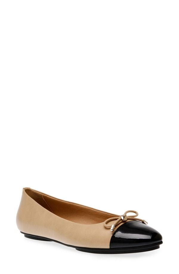 アンクライン レディース シューズ パンプス キャップ Anne Klein Luci Cap Toe Ballet Flat Beige Black Smooth Patent ブラック