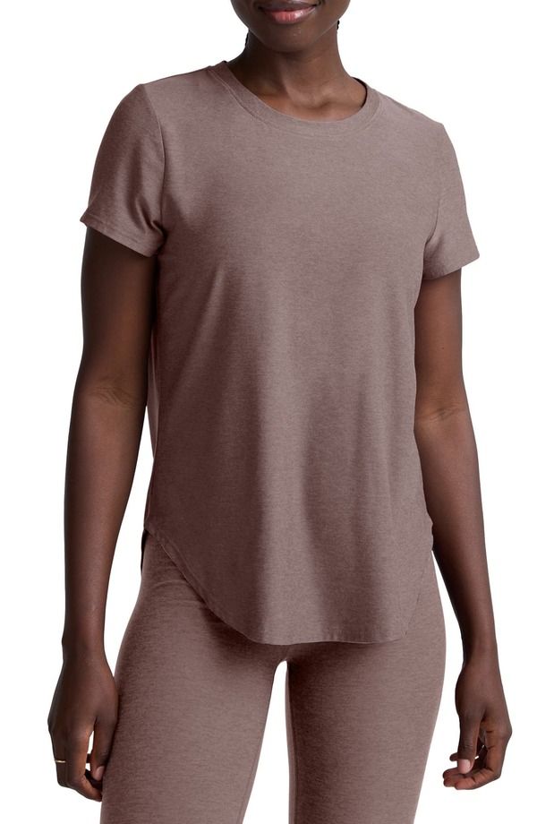 ビヨンドヨガ レディース トップス Tシャツ ダウン Beyond Yoga On the Down Low TShirt Rosey Taupe Heather ヘザー