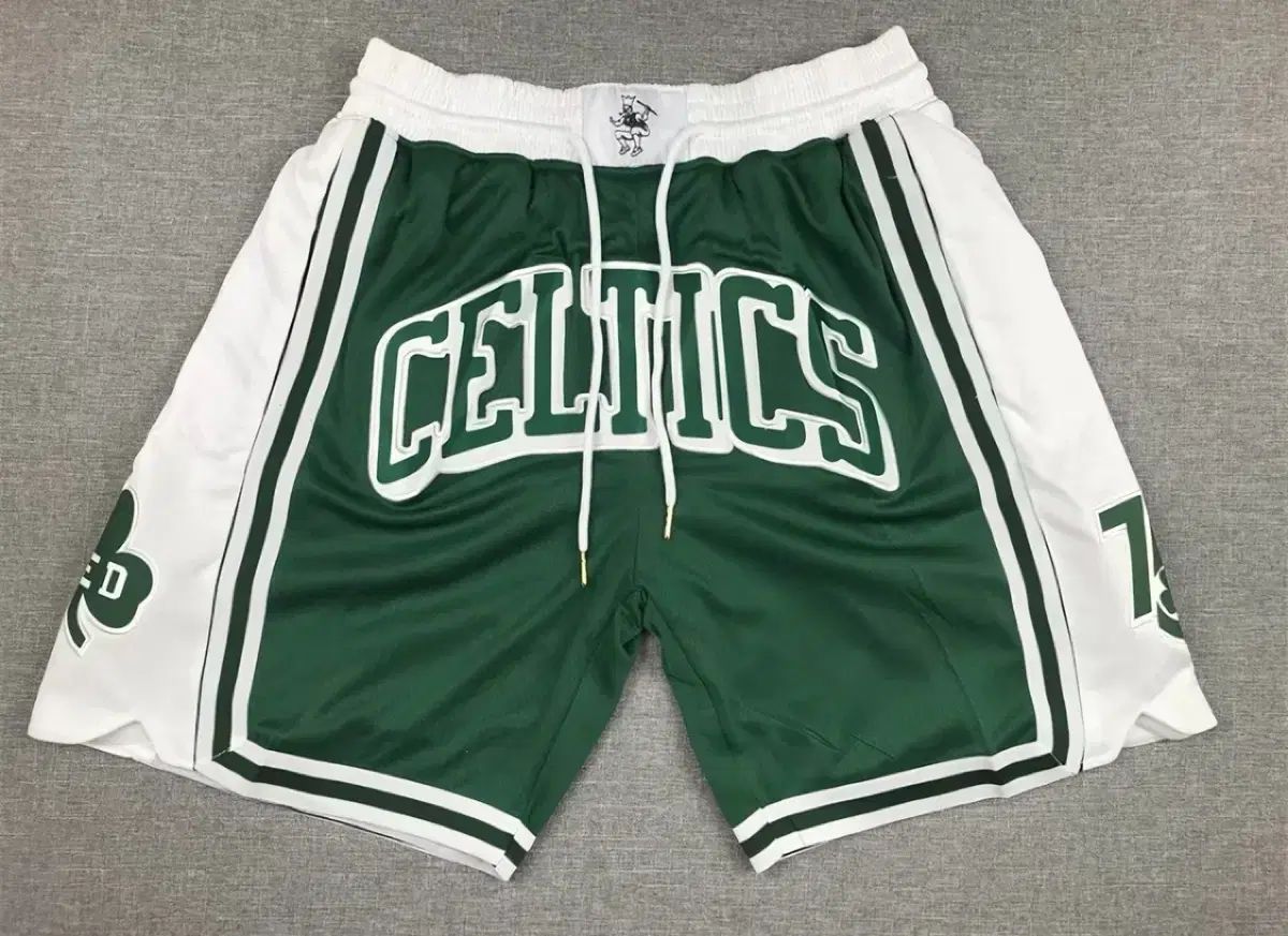 NBA バスケットボール ショーツ ハーフパンツ 出品