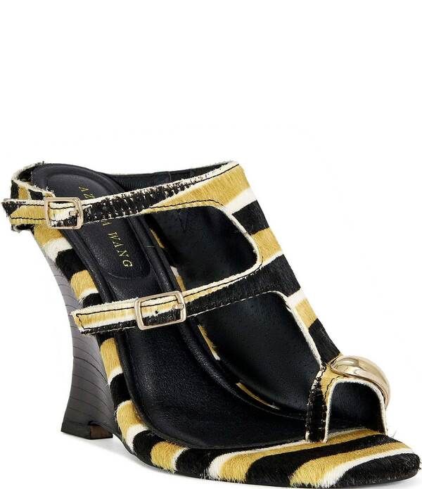 アザレア ワン レディース シューズ サンダル プリント Azalea Wangiannistripe Print Calf Hair Buckled Straps Toe Loop Wedge Sandals Mustard マスタード