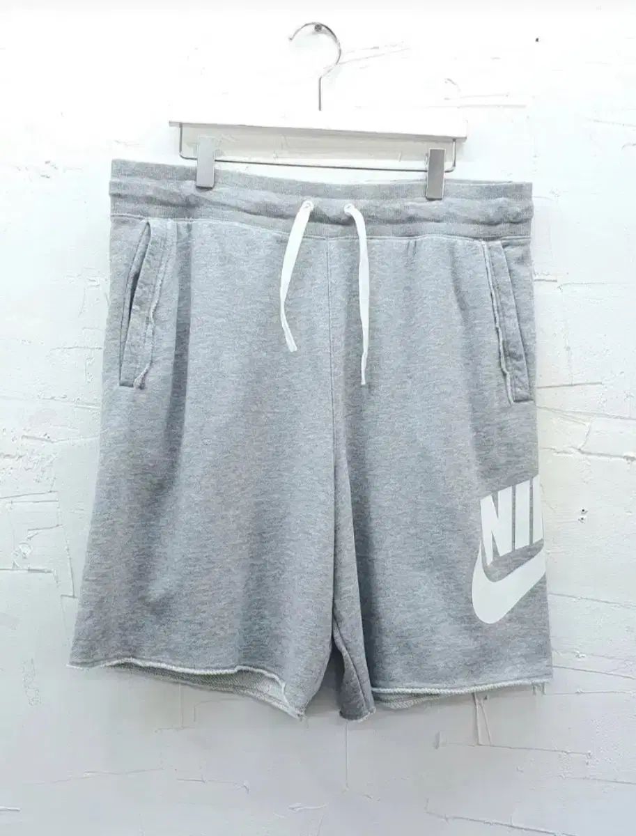 ナイキ ハーフパンツ サイズL