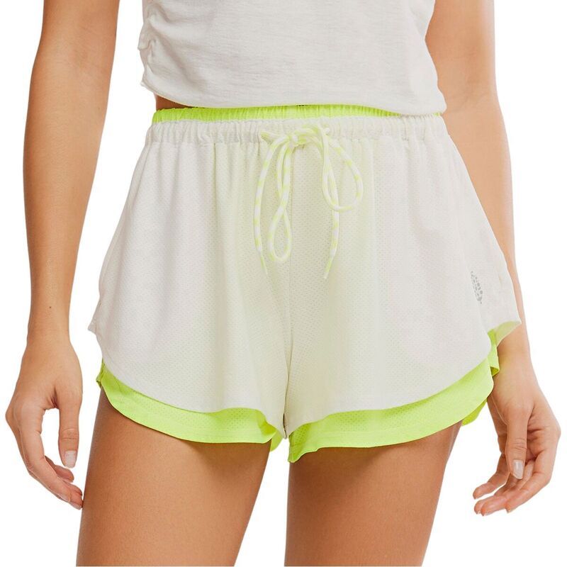 フリーピープル レディース ボトムス カジュアルパンツ FP Movement Final Stretch Reversible Short Womens White And Highlighte ホワイト