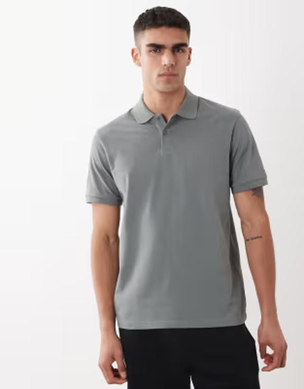 エイソス メンズ トップス ポロシャツ レギュラーフィット ASOS DESIGN Essentials regular fit polo in mid green pique Sedona sage セージ