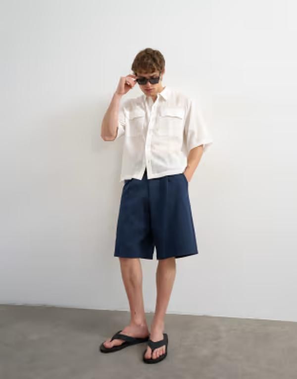 トップマン メンズ ボトムス ハーフパンツ・ショーツ ワイドレッグ ショートパンツ ジャージー Topman wide leg jersey shorts with pleats NAVY ネイビー