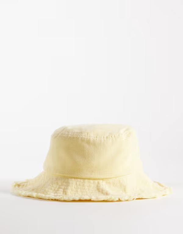 マイアクセサリーズ レディース 帽子 My Accessories frayedge bucket hat in butter yellow イエロー