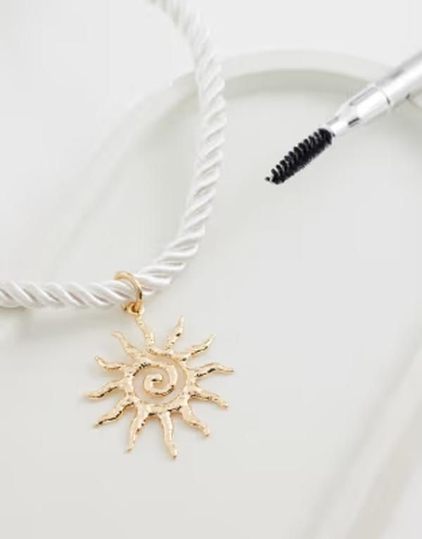 ピーシーズ レディース アクセサリー ネックレス・チョーカー・ペンダントトップ レース Piecesun rope necklace tone Gold color st2 ゴールド