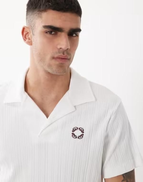 エイソス メンズ トップス ポロシャツ レギュラーフィット リブ グラフィック ASOS DESIGN super heavyweight regular fit ribbed polo with chest graphic WHITE ホワイト