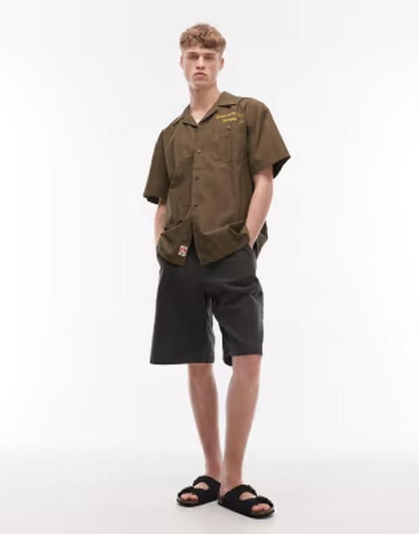 オールセインツ メンズ ボトムス ハーフパンツ・ショーツ デニム AllSaints Jackson denim jorts in washed black ブラック