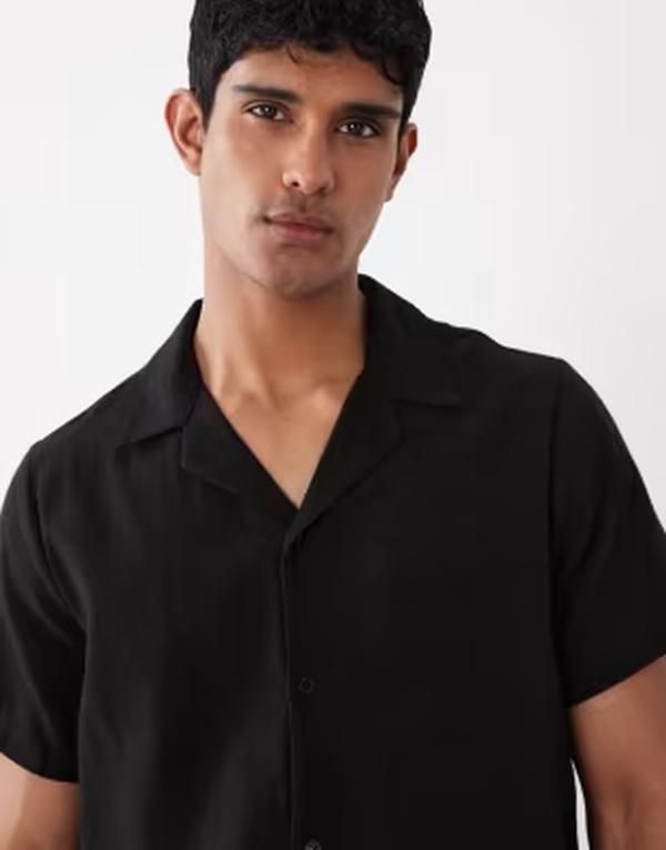 サウスビーチ メンズ トップス シャツ South Beach shirt in textured weave part of a set Black ブラック
