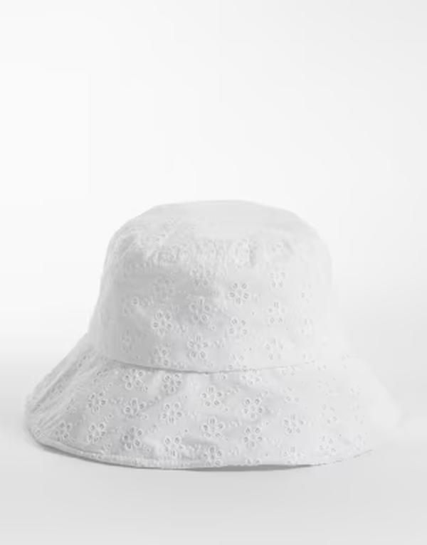 マイアクセサリーズ レディース 帽子 My Accessories oversized broderie anglais bucket hat WHITE ホワイト