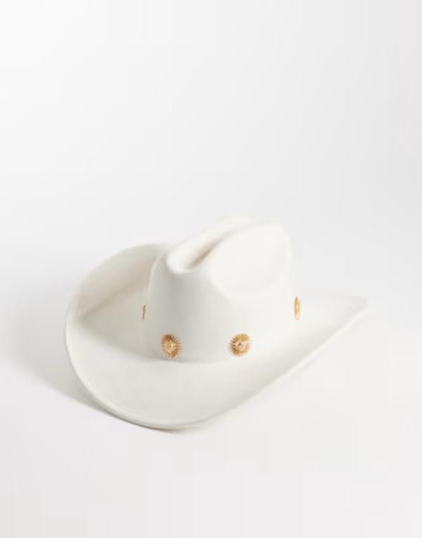 マイアクセサリーズ レディース 帽子 My Accessories cowboy hat with goldaisy studs in cream クリーム
