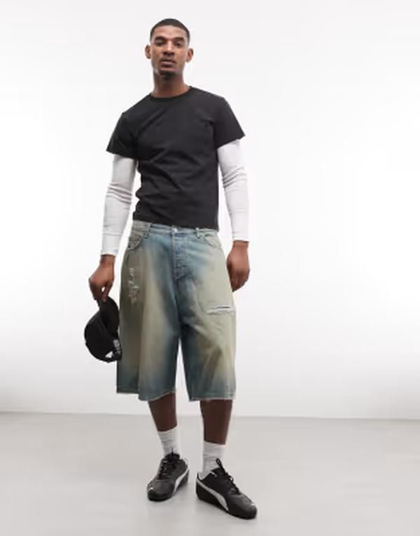ウィークデイ メンズ ボトムス ハーフパンツ・ショーツ Weekday dropped crotch distressed jorts in dirty blue washoney Blue ブルー