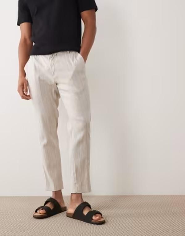 マンゴ メンズ ボトムス カジュアルパンツ ストレート リネン Mango pinstripe linen mix straight leg pants with elastic waist in ecru エクリュ