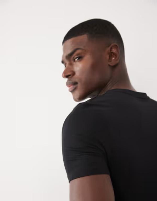 エイソス メンズ トップス Tシャツ ASOS DESIGN Essentials 2 pack muscle fitshirts and cream BLACKCOCONUT M ブラック