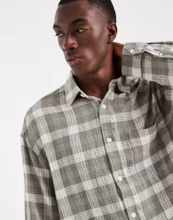 エイソス メンズ トップス シャツ ASOS DESIGN boxy oversized textured check shirt in sage GREEN グリーン