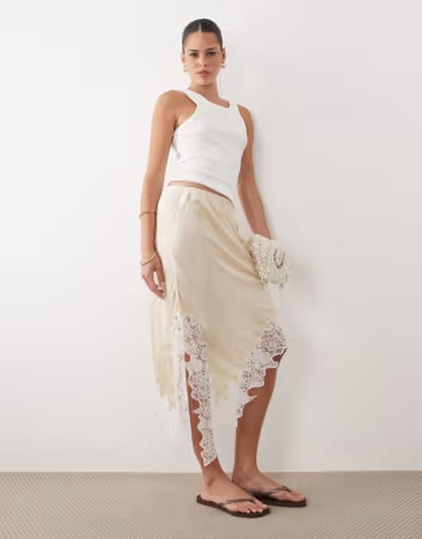 ミスセルフフリッジ レディース ボトムスカート アシンメトリー サテン マキシ Misselfridge satin asymmetric maxi skirt in buttermilk