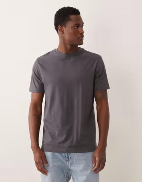 エイソス メンズ トップス Tシャツ レギュラーフィット ASOS DESIGN Essentials regular fitshirt in charcoal Asphalt チャコール