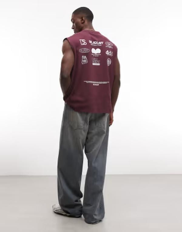 エイソス メンズ トップス ベスト グラフィック ASOS DESIGN heavyweight oversized tank with street graphic wash PORT ROYAL バーガンディ