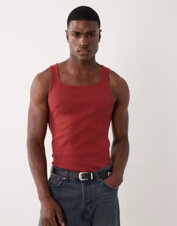 エイソス メンズ トップス ベスト ASOS DESIGN muscle fitank with square neck Rosewood レッド