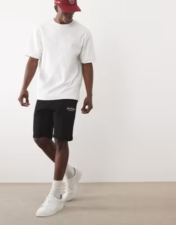 ジャック アンド ジョーンズ メンズ ボトムス ハーフパンツ・ショーツ ショートパンツ ロゴ Jack Jonesweat shorts with logo Black ブラック