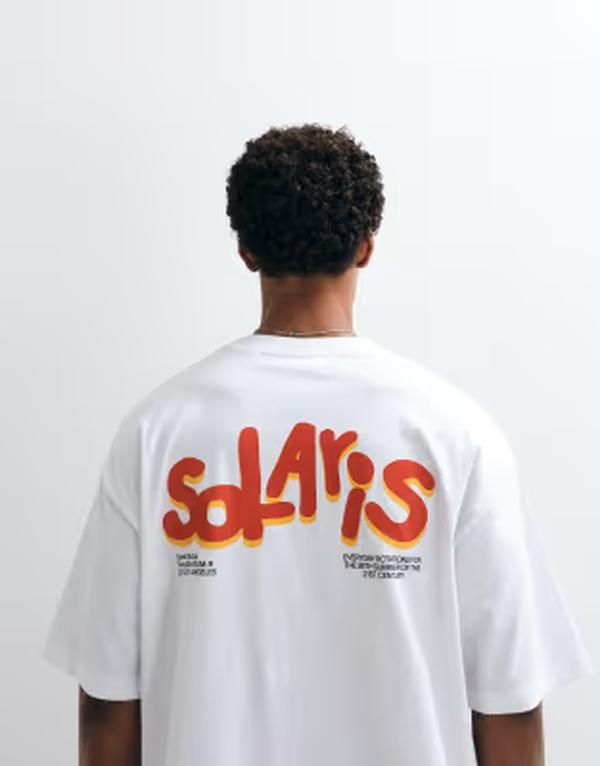 エイソス メンズ トップス Tシャツ グラフィック ASOS DESIGN boxy oversized Tshirt with bubble text graphic WHITE ホワイト