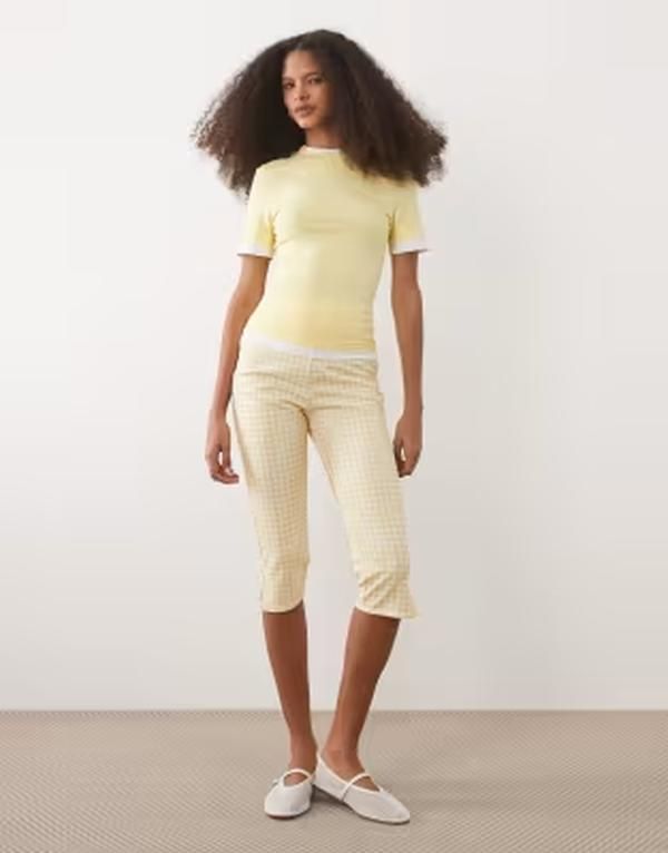 エイソス レディース ボトムス レギンス ギンガムチェック キャップ ギンガム ASOS DESIGN capri leggings in buttermilk yellow gingham print イエロー 11,005円