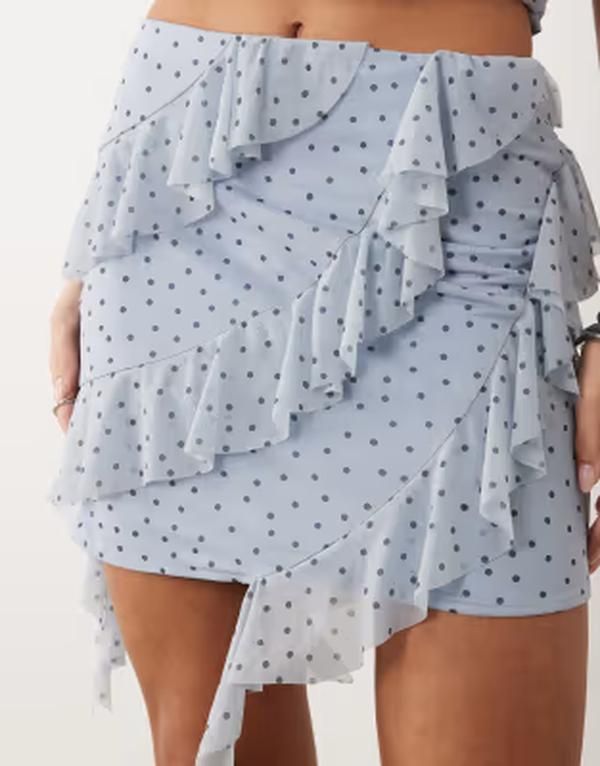 エイソス レディース ボトムスカート ドット柄 シフォン ドット フリル ミニ ASOS DESIGN stretchiffon ruffle mini skirt and brown polka dot part of a set Blue polka do