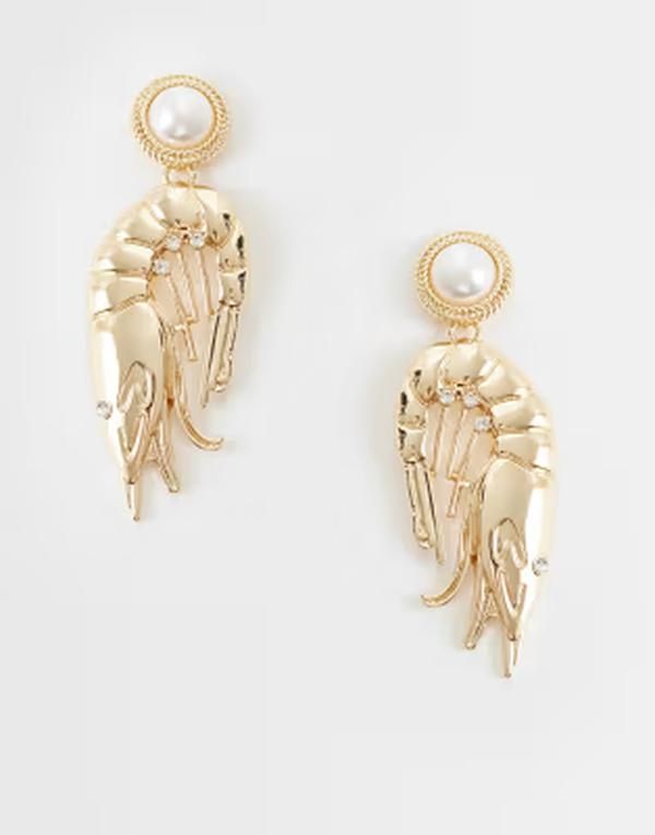 エイソス レディース アクセサリー ピアス・イヤリング ASOS DESIGN stud earrings with shrimpendants and faux pearl detail tone GOLD ゴールド