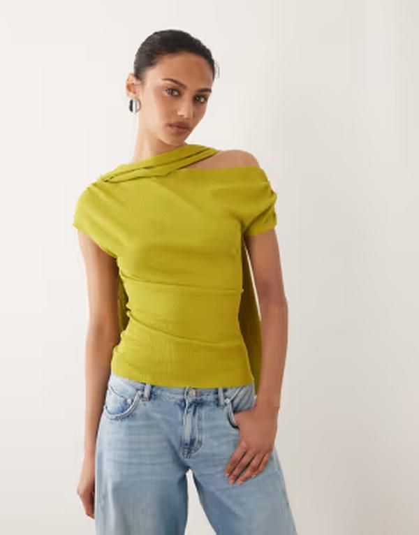 エイソス レディース トップス Tシャツ ASOS DESIGN textured scarf neck fallen shoulder top Green グリーン