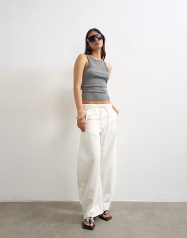 トップショップ レディース ボトムス デニムパンツ ジーンズ Topshopullon barrel jeans in bone