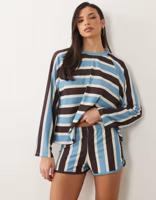 エイソス レディース ボトムス ハーフパンツ・ショーツ ショートパンツ ASOS DESIGN shorts in stripe part of a set STRIPE ストライプ