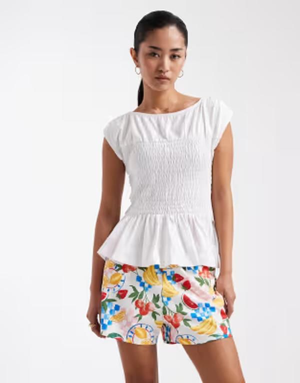 スリードベア レディース ボトムス ハーフパンツ・ショーツ プリント ショートパンツ ジャージー Threadbare jersey pull on shorts with drawstring in fruit print Multi マルチカラー