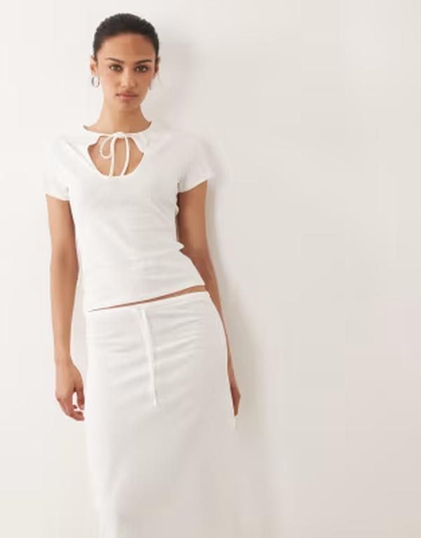 エイソス レディース ボトムスカート ミディ シアー ASOS DESIGN sheer awkward length midi skirt in cream part of a set CREAM クリーム