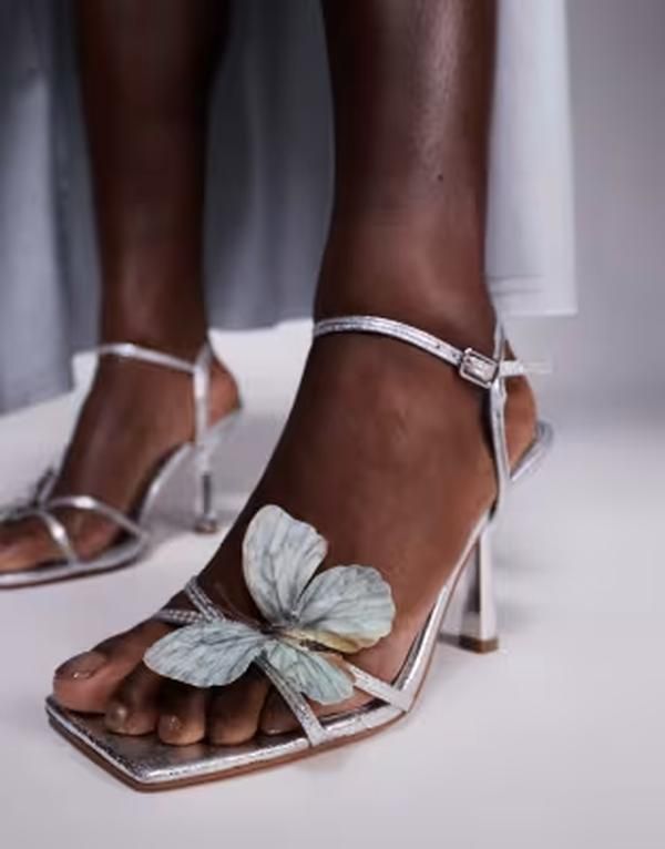 パブリックデザイア レディース シューズ サンダル ヒール Public Desire Colossus barely there heeled sandalsilver シルバー