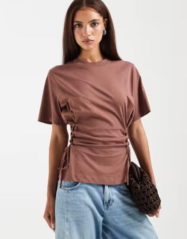 エイソス レディース トップス Tシャツ レース ASOS DESIGN lace up tie side tshirt in light chocolate LIGHT BROWN ブラウン