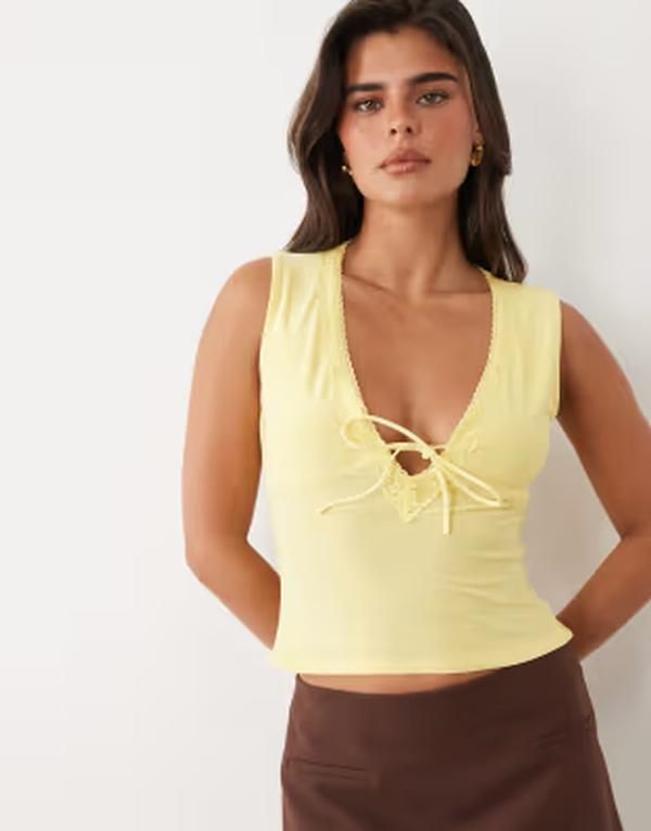 エイソス レディース トップス シャツ レーストリム レース ASOS DESIGN slinky lace trim top in lemon