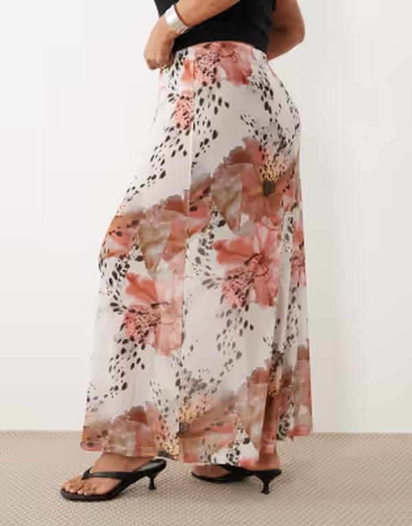 エイソス レディース ボトムスカート フラワー柄 メッシュ シアー マキシ フラワー ASOS Curve ASOS DESIGN Curve sheer mesh maxi skirt in spotted floral Spotted Floral エイソス レディース ボトムスカート フラワー柄 メッシュ シアー マキシ フラワー ASOS Curve ASOS DESIGN Curve sheer mesh maxi skirt in spotted floral Spotted Floral