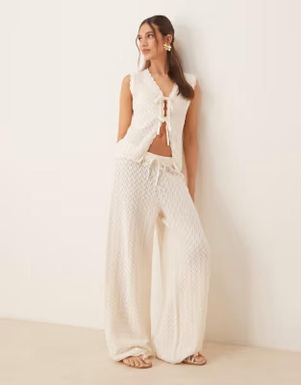 エイソス レディース ボトムス カジュアルパンツ ニット ASOS DESIGN knit pants in ecru part of a set Ecru エクリュ