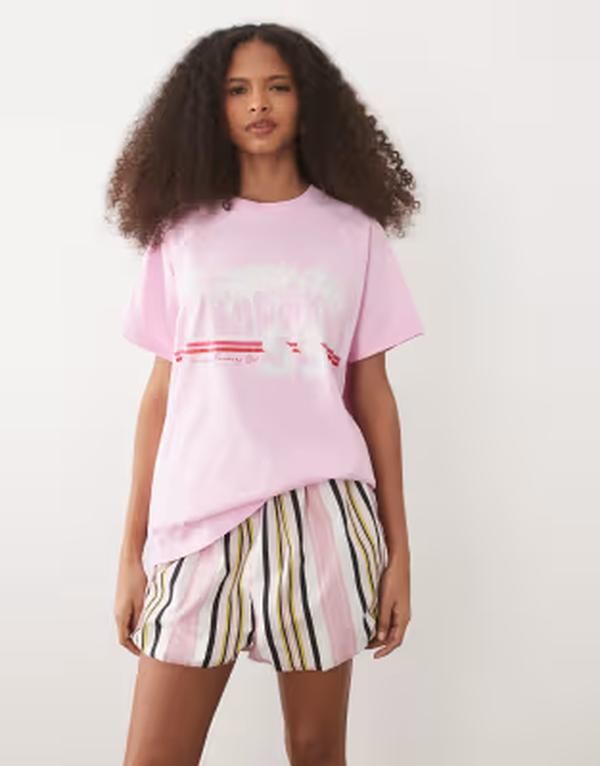 エイソス レディース トップス Tシャツ グラフィック ASOS DESIGN oversized raglan sleeve Tshirt with Palm Springsports graphic PINK ピンク