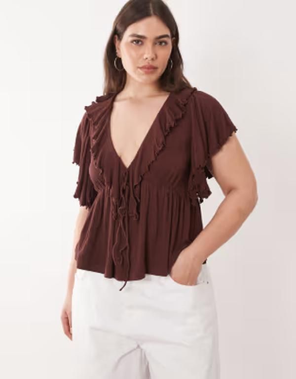 エイソス レディース トップス シャツ フリル ASOS Curve ASOS DESIGN Curve crinkle plunge ruffle flutter sleeve top in chocolate チョコレート
