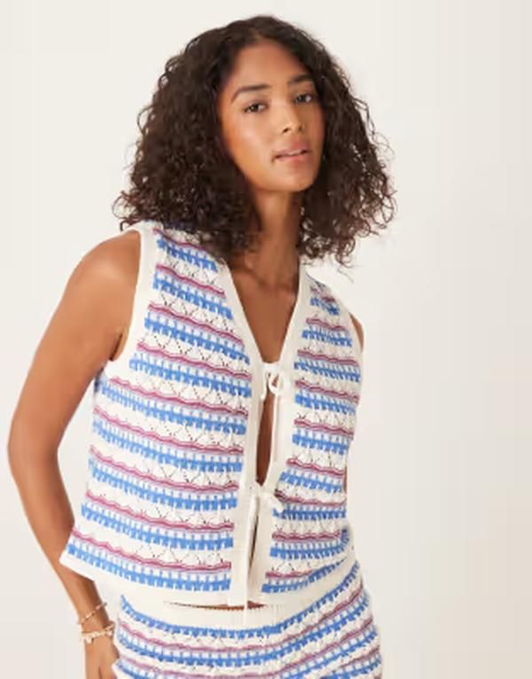 エイソス レディース トップス タンクトップ ニット ASOS DESIGN knitank top with bow front in multi crochet stitch part of a set BURG AND BLUE ブルー