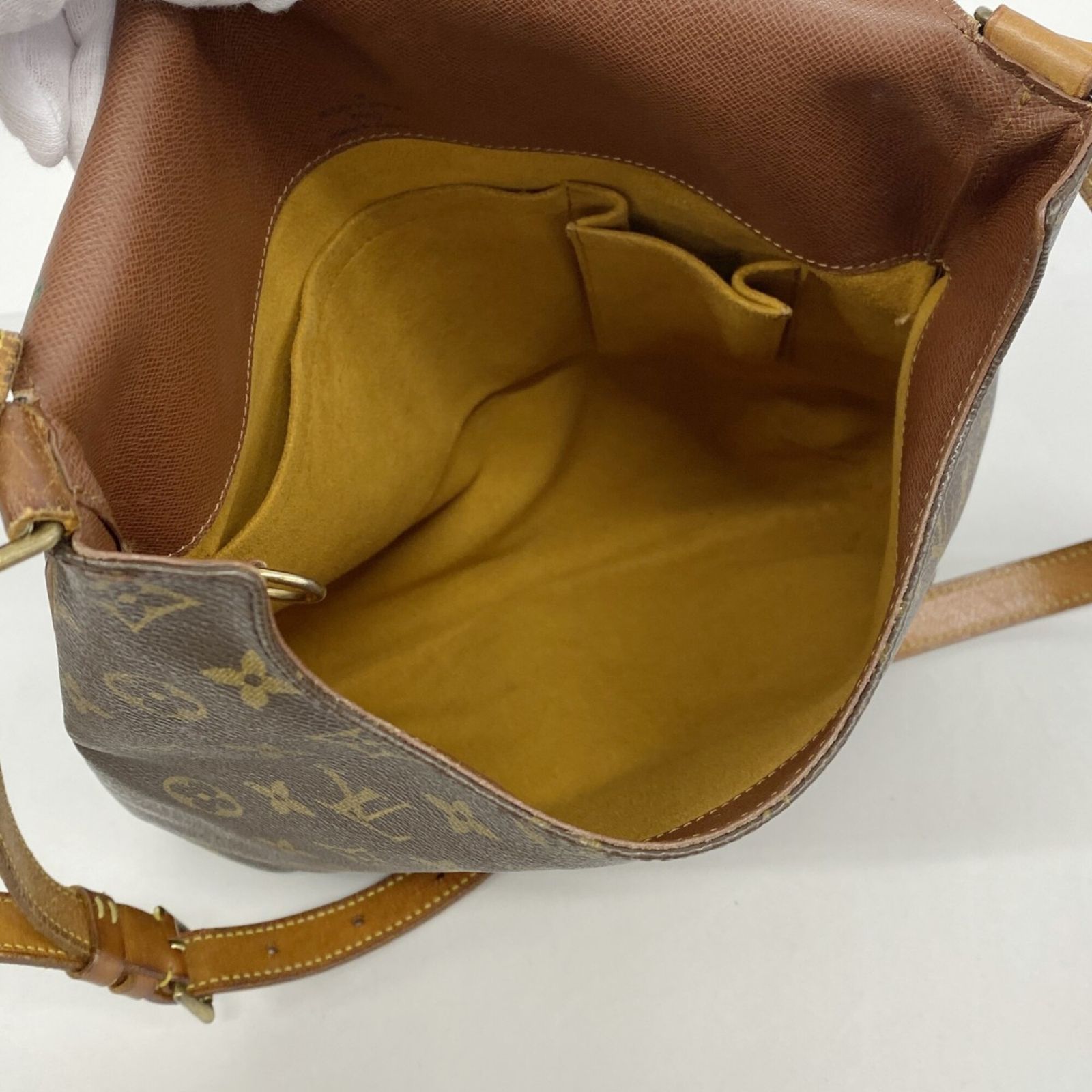 ルイ・ヴィトン(Louis Vuitton) ルイ・ヴィトン ショルダーバッグ