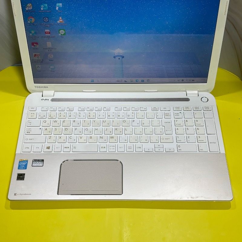爆速Core i7☆dynabookノートパソコン☆メモリ8GB 新品SSD windows11