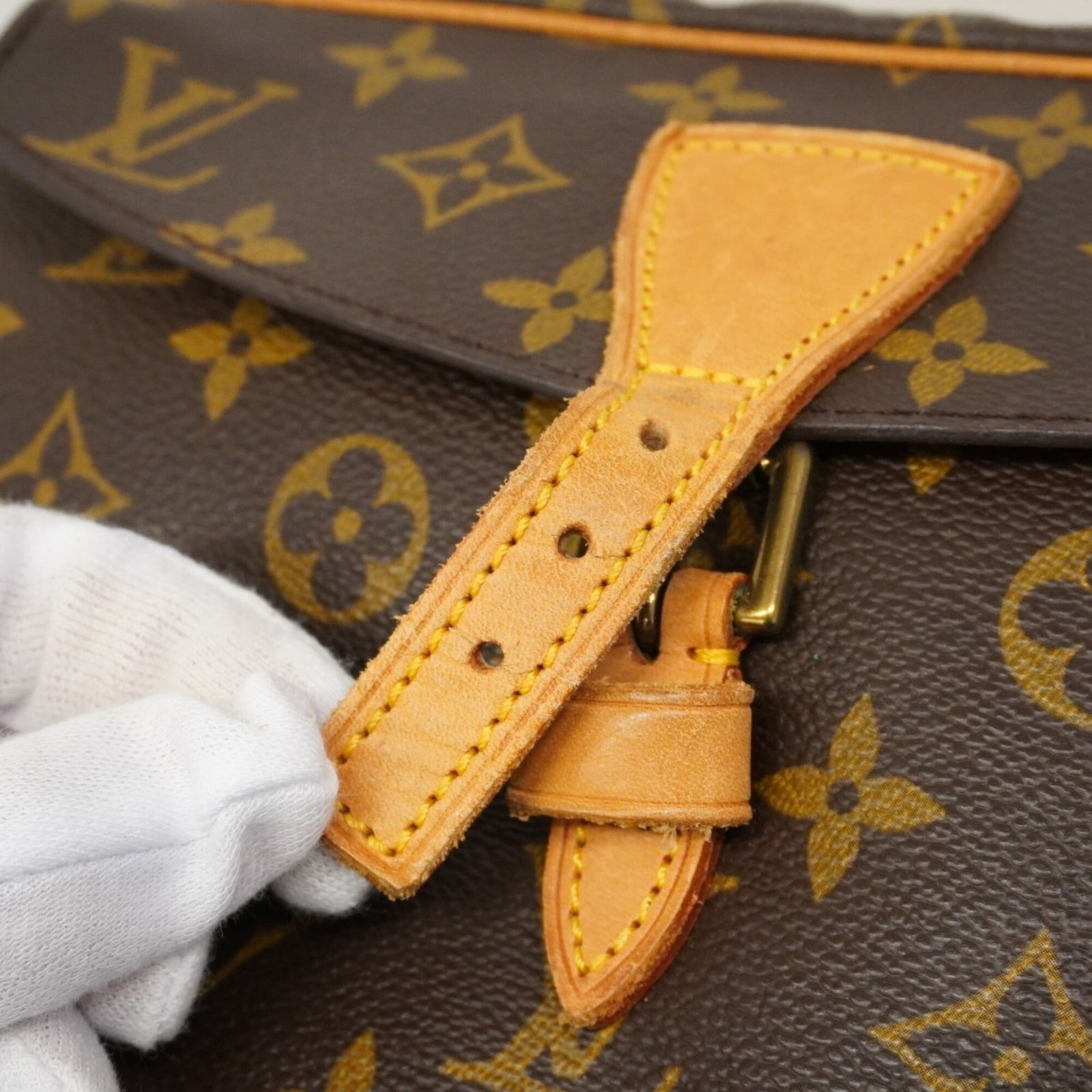 ルイ・ヴィトン(Louis Vuitton) ルイ・ヴィトン ショルダーバッグ 