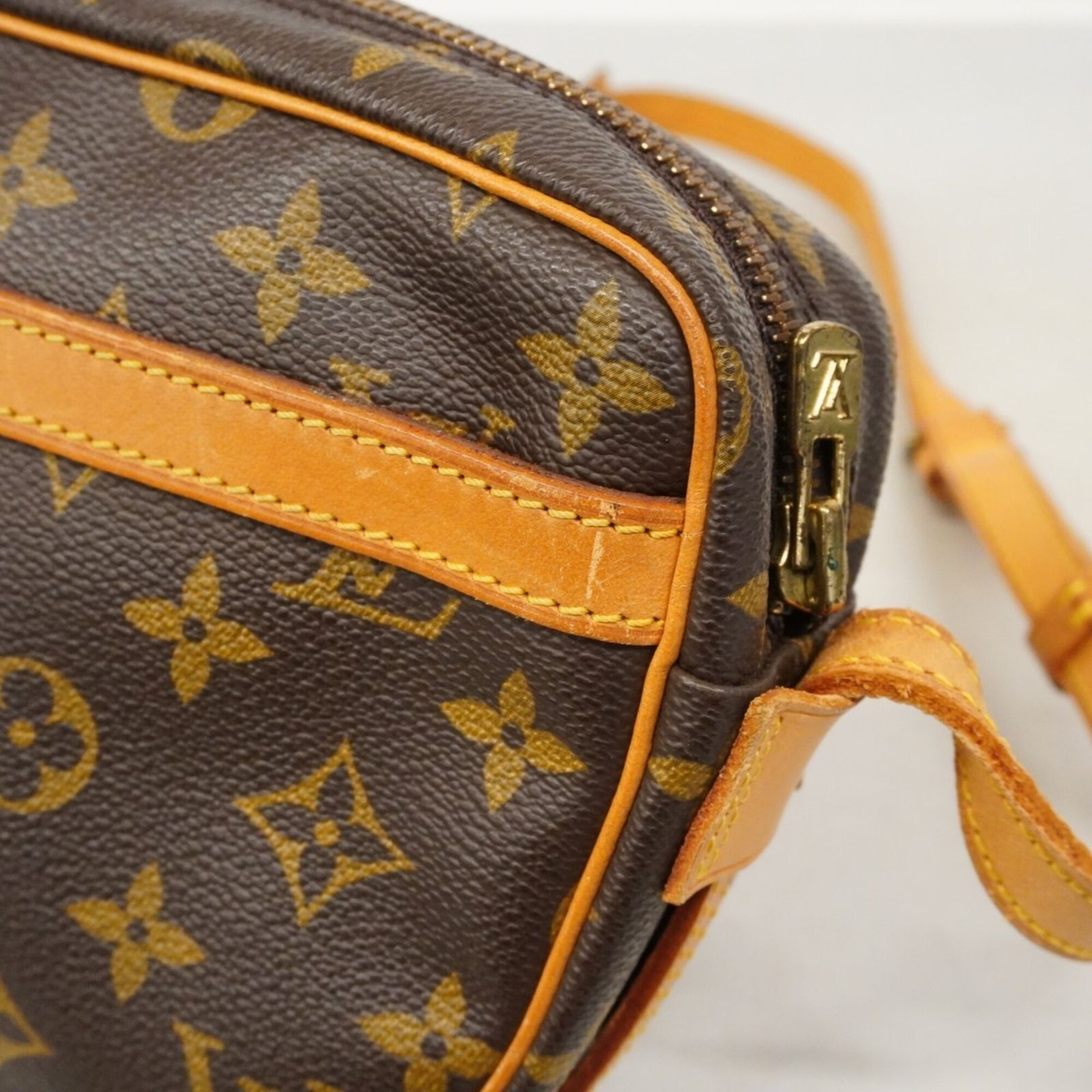 ルイ・ヴィトン(Louis Vuitton) ルイ・ヴィトン ショルダーバッグ 