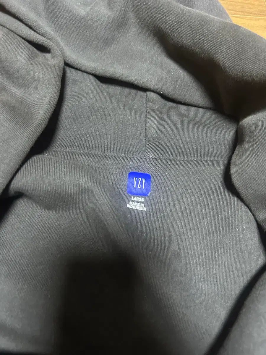 YZY ギャップ ブラック フーディー Tシャツ L サイズ 8,281円