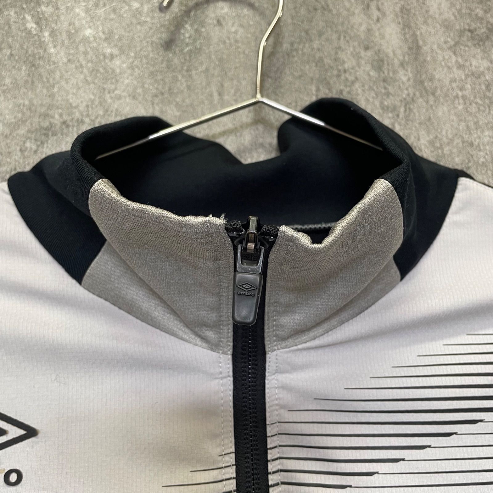ストリートブランド『9090』がフットボールブランド『umbro』との 